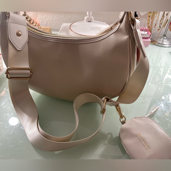 Juicy Couture Cream Quilted Angel Juicy Puff Half Moon Crossbody Bag - Picture 4 of 9